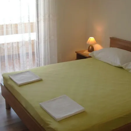Vlatko Apartment Drace